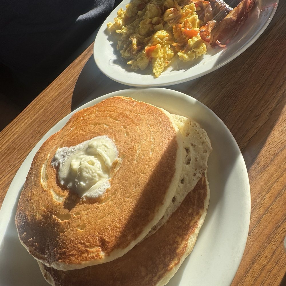 Denny's - American Near Me - Scottsdale, Arizona
