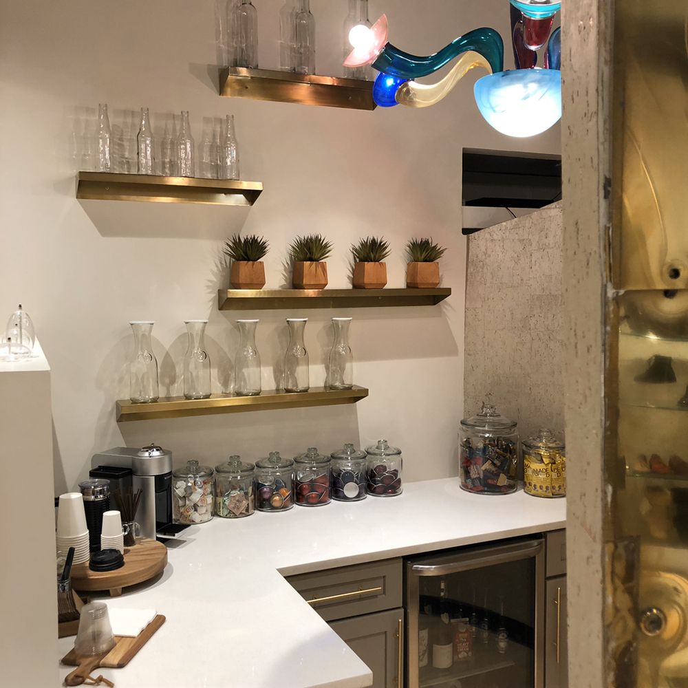 PAUL KARAZ SHOES Updated April 2024 414 E Genesee St, Fayetteville