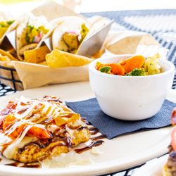 Ralph's Harborview Bar & Grill
