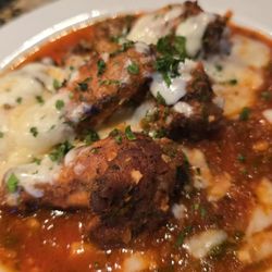 Chicken Wings Italian style w/spicy marinara