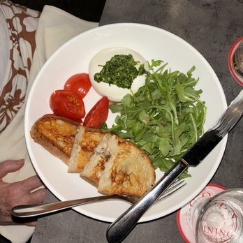 Goen Dining + Bar - Burrata - Pan Asian Near Me - Kailua, Hawaii