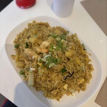 Bowl Thai Grill - Pineapple Curry Fried Rice - Thai Near Me - Gardena, California