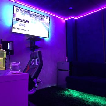 DTA Studios - Studio is loaded with a 2020 iMac pro, pro tools perpetual, scarlett 2i2, HS6 speakers, & AKG c414 microphone !! - Music Production Services Near Me DTA Studios - Studio is loaded with a 2020 iMac pro, pro tools perpetual, scarlett 2i2, HS6 speakers, & AKG c414 microphone !! - Music Production Services Near Me