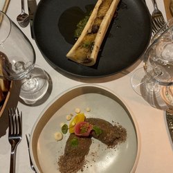 Restaurant Gasthaus Tell - Bone marrow and beef tartare
