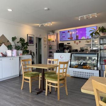Pink Moon Coffee - Inside - Coffee & Tea Near Me - Bloomfield, New Jersey Pink Moon Coffee - Inside - Coffee & Tea Near Me - Bloomfield, New Jersey