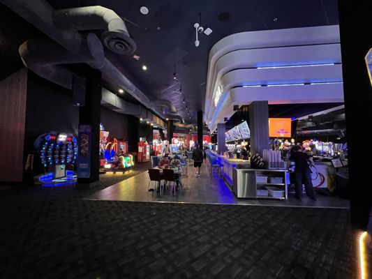 Dave & Buster's Denver by null