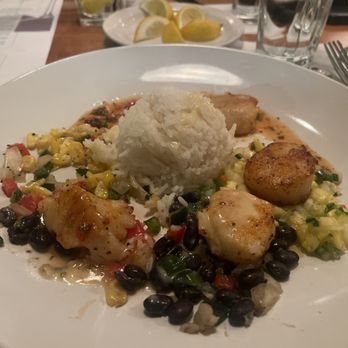 Hennen's - Caribbean Spiced Scallops - Steakhouses Near Me - Chattanooga, Tennessee Hennen's - Caribbean Spiced Scallops - Steakhouses Near Me - Chattanooga, Tennessee