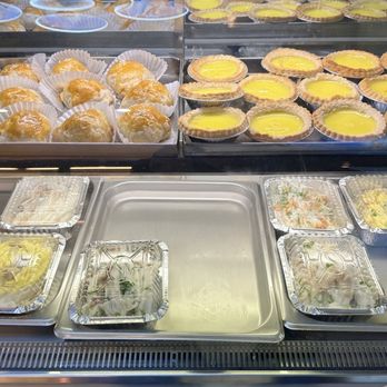 Golden Steamer - Roast Pork Puffs, Egg Tarts & Assorted Rice Rolls - Bakeries Near Me - New York, New York