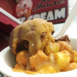 Red House Ice Cream - Shut the Front Door: chocolate-peanut butter cup ice cream, peanut butter marshmallow fudge and homemade peanut butter hard shell.