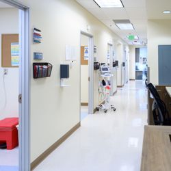 Community Health Alliance - North Valleys Health Center - Medical hallway
