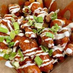 Hot Chicks Poutine