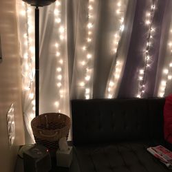 Q's Tranquility - Gorgeous waiting room for anyone that is waiting for their massage or just want to wait for their friend to finish their massage. So calming