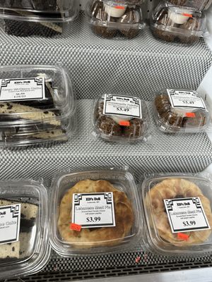 Super USA and Ed's deli by null