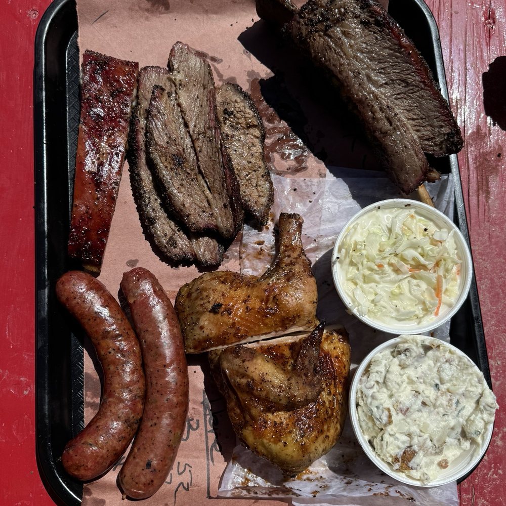 Mad Jack's Mountaintop Barbecue - Barbeque Near Me - Cloudcroft, New Mexico