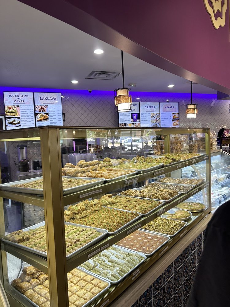 Bigdash Ice Cream & Pastries