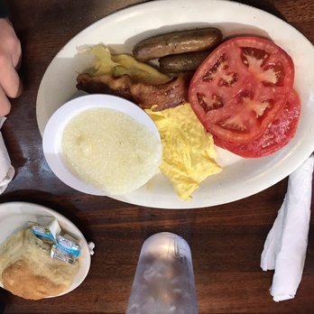 Sara's Diner - Sara's special w/ scrambled eggs, grits, and a side of tomato - American Near Me - Crystal River, Florida