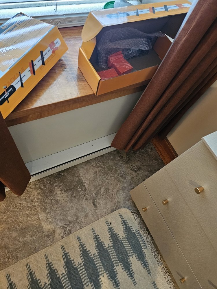 Slide of Lynn's Handyman Services