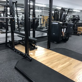 Powerhouse Gym - Squat Rack - Gyms Near Me - Watsonville, California Powerhouse Gym - Squat Rack - Gyms Near Me - Watsonville, California