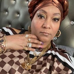 Best Collateral - Me content with my jewelry intact. I would never stir you wrong
