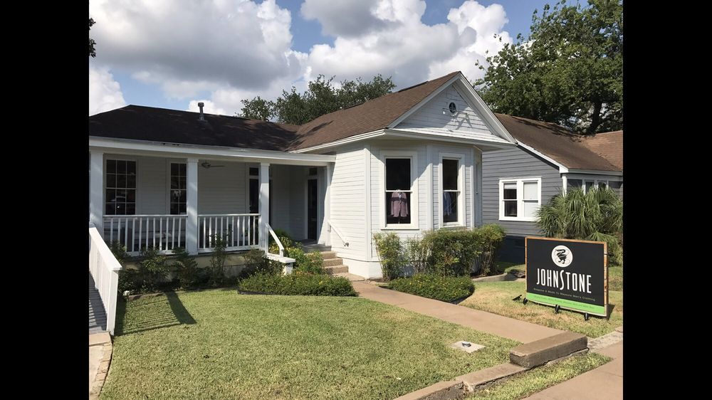 JOHNSTONE MADE TO MEASURE Updated October 2024 1513 W 6th St