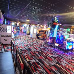 Circle Bowl & Entertainment