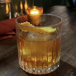 Foxhole Tavern - Old fashioned