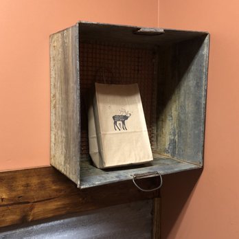 Arrowhead Chocolates - Cute shelf in restroom. - Chocolatiers & Shops Near Me - Joseph, Oregon