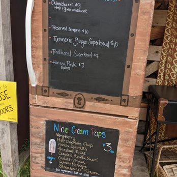 Pender Island - Roadside fridge - Local Flavor Near Me