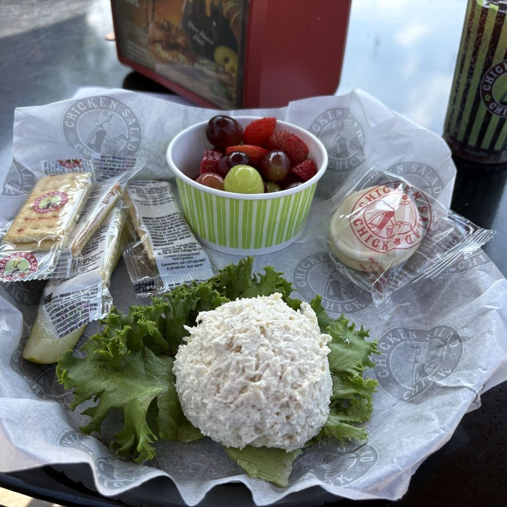 Chicken Salad Chick - Scoop Meal - Chicken Shop Near Me - Raleigh, North Carolina Chicken Salad Chick - Scoop Meal - Chicken Shop Near Me - Raleigh, North Carolina