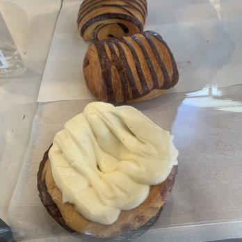 Solid Coffee Roasters - 10/30/22 Pastries - Coffee Roasteries Near Me - Artesia, California Solid Coffee Roasters - 10/30/22 Pastries - Coffee Roasteries Near Me - Artesia, California