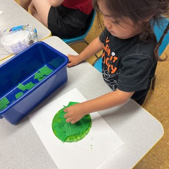 Santa Fe Kid Company - Craft time! - Preschools Near Me - Whittier, California Santa Fe Kid Company - Craft time! - Preschools Near Me - Whittier, California