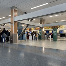 The line of people just waiting to drop off their bag.