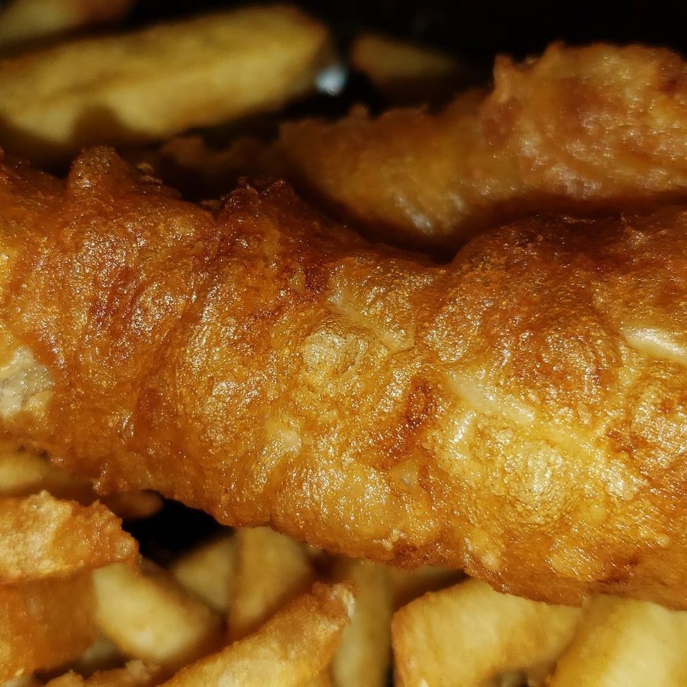 Willy McCoys- Chaska - Willie McCoy's in Chaska Fish & Chips! SO PERFECT & CRISPY CRUNCHY GOLDEN BATTER with STEAMY. TENDER, PERFECTLY COOKED COD INSIDE! - American Near Me - Chaska, Minnesota