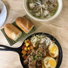 Have phở and bò né , the broth is really good everything good , staff very nice and friendly Have phở and bò né , the broth is really good everything good , staff very nice and friendly