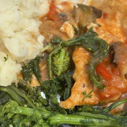 Bradley and Wall Gourmet Foods - Chicken Cutlet & BBQ Sauce Special - mash potatoes
