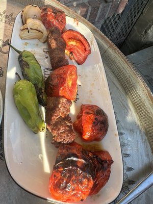 Tomtom Kebap by null