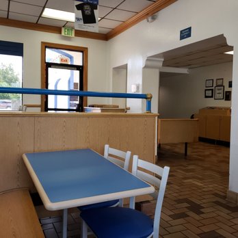 Baker's Drive-Thru - Dining room - Burgers Near Me - San Bernardino, California Baker's Drive-Thru - Dining room - Burgers Near Me - San Bernardino, California