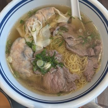 Big Trio Wonton Noodle - Beef noodles and shrimp dumplings - Chinese Near Me - Aurora, Ontario