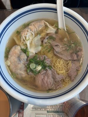 Big Trio Wonton Noodle 大三元 - Aurora by null