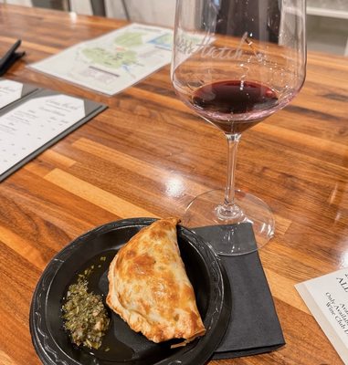 CrossHatch Winery by null