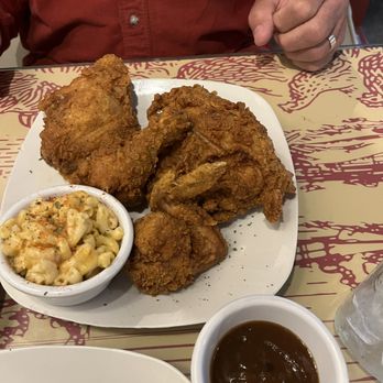 Kinfolks Southern Kitchen - Fried Chicken ( half) with Mac and cheese - Southern Near Me - Stuart, Florida