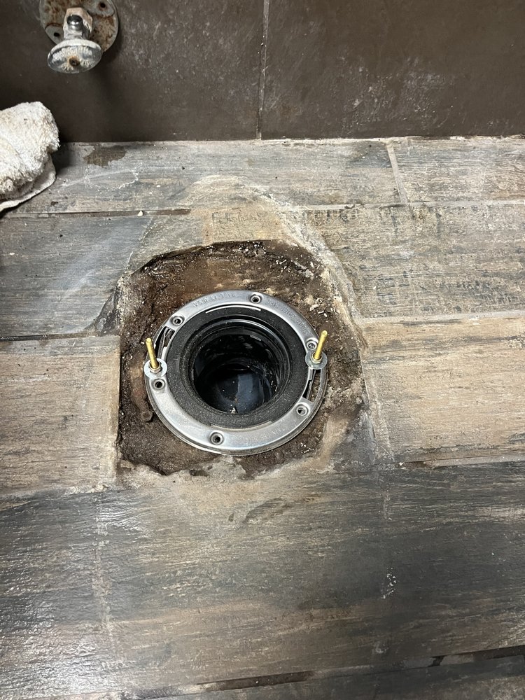 Slide of Pine Country Plumbing
