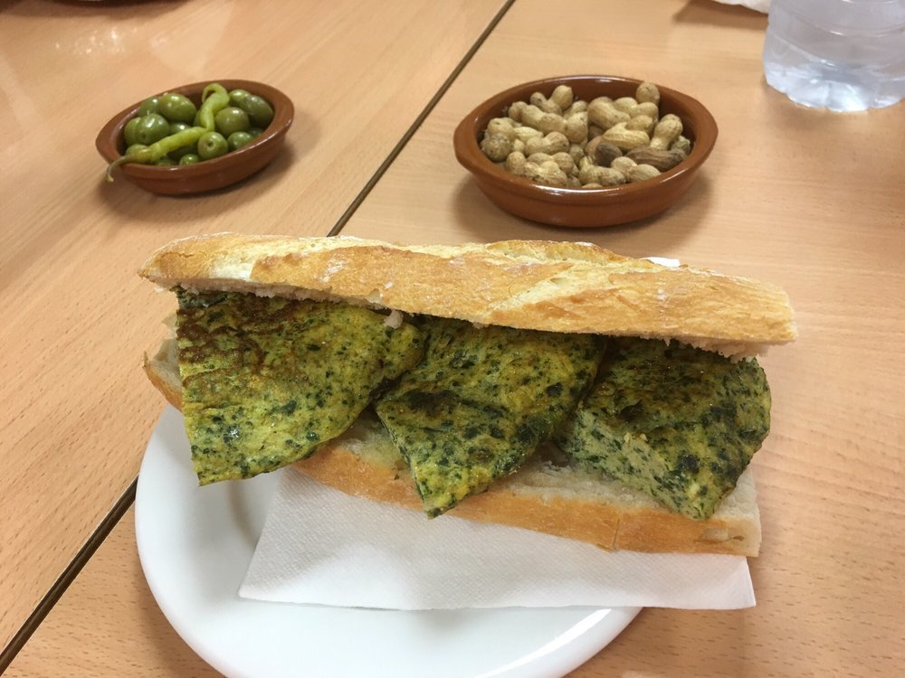 CLUB DE JUBILADOS DE NAZARET Carrer del Parc de Natzaret 8, València