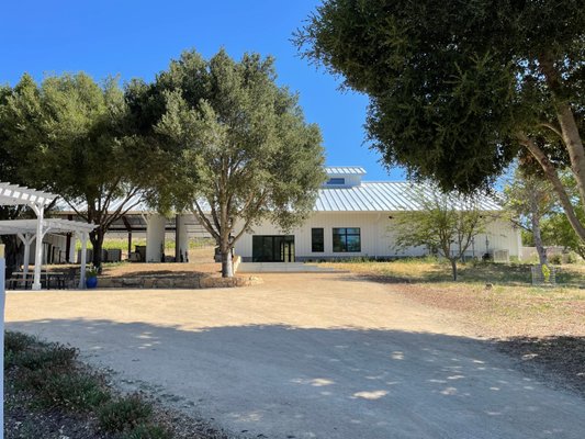 Willow Creek Wine Co. by null