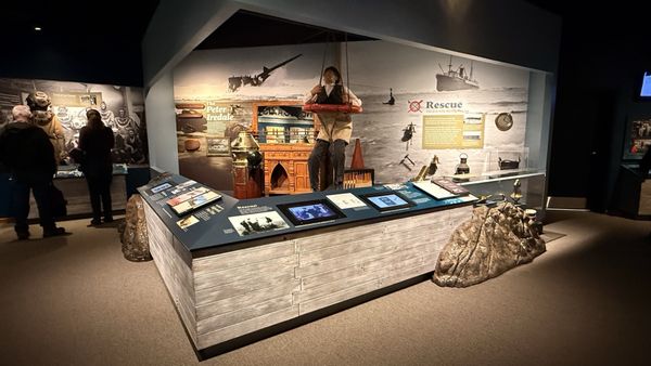 Columbia River Maritime Museum by null