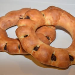 Baladna Bakery - Ka'ak with Dates