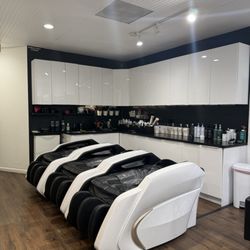 Him Her Salon & Hair Restoration
