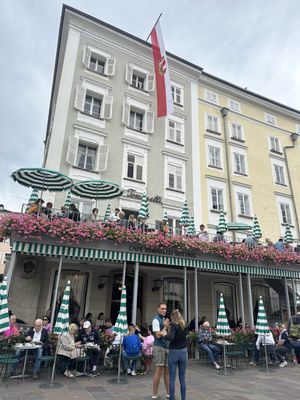 Café Tomaselli by null