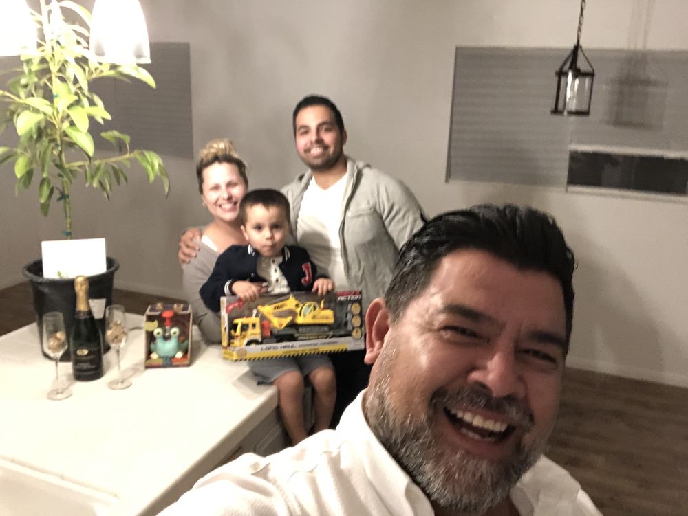 OSCAR VEGA REALTOR REMAX CLARITY 21 Photos & 10 Reviews 884