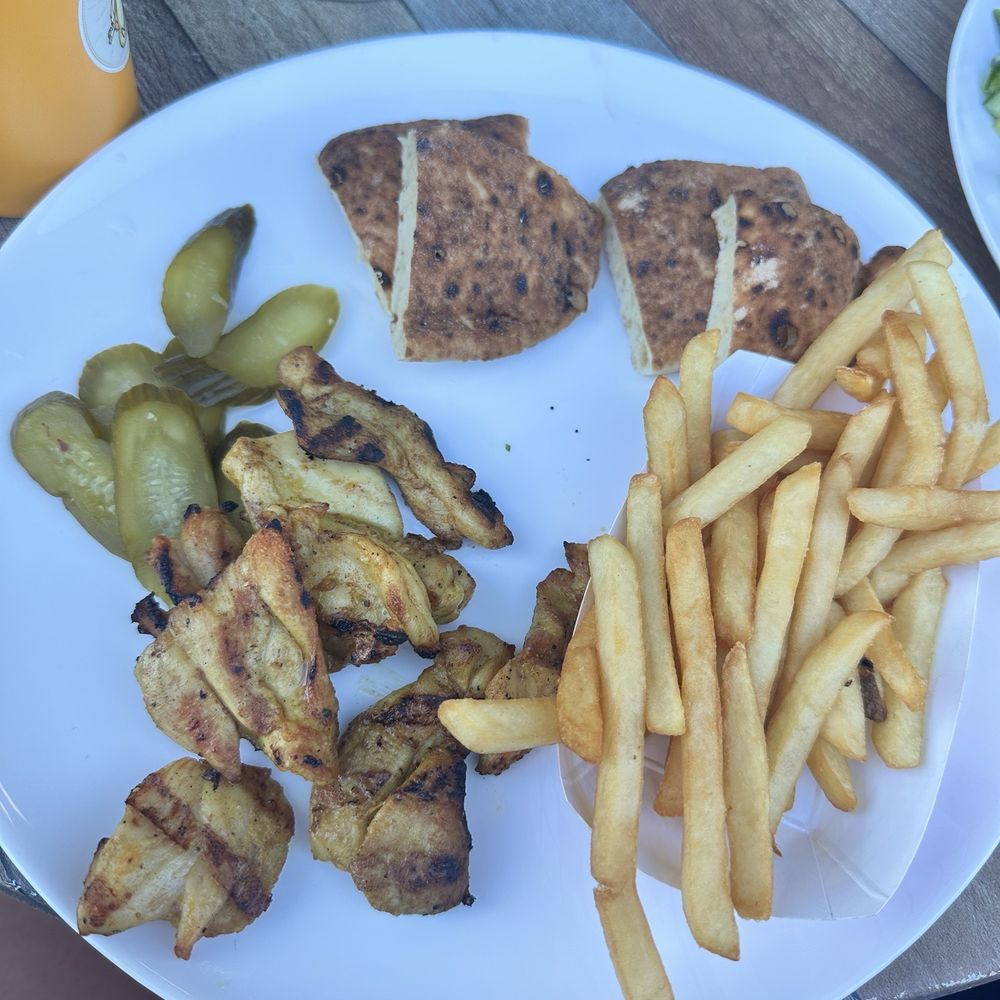 Hamitbach - Chicken thigh plate/ pargiyot - Mediterranean Near Me - San Diego, California
